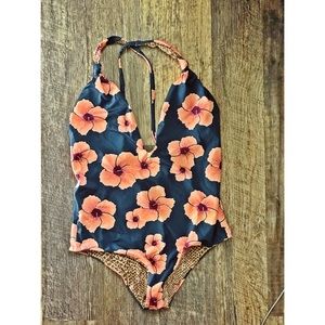 Acacia Hisbiscus Bahia One Piece